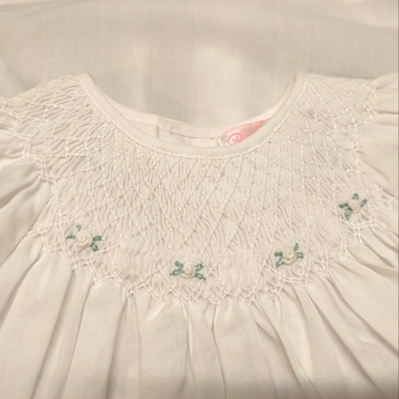 Petit Ami white baby girl dress - Picture 3 of 5